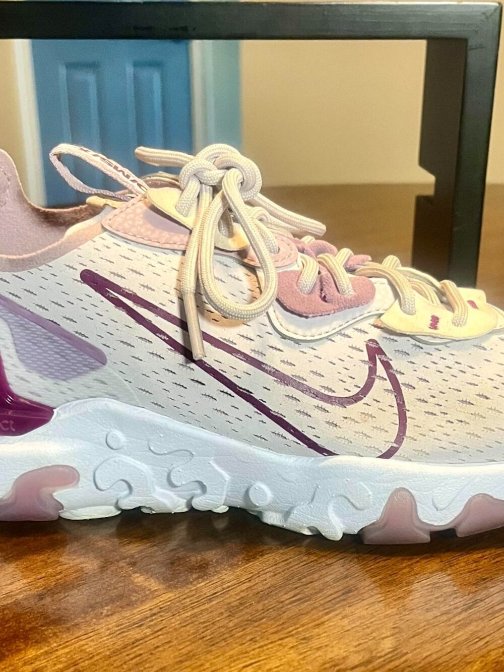 Nike React Vision Sneakers in Venice Sangria Amethyst Colorway Size 9